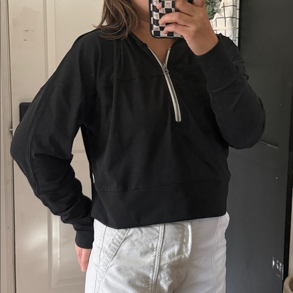 VUORI Restore Half Zip Hoodie in Washed Black. Size M - Picture 8 of 11